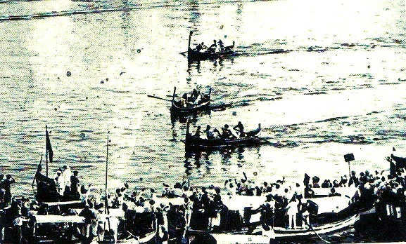 RegattaTigrija tal-Ferilli fil-Port il-Kbir fil-bidu tas-snin 20