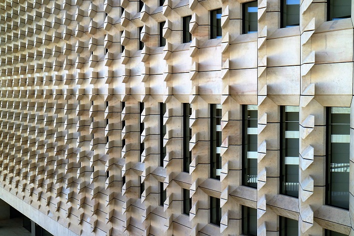 Parliament windows5587