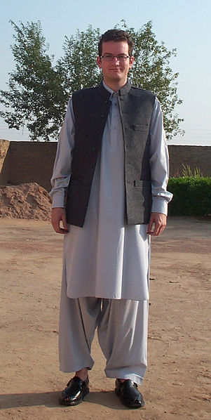 sarwalhtun_males